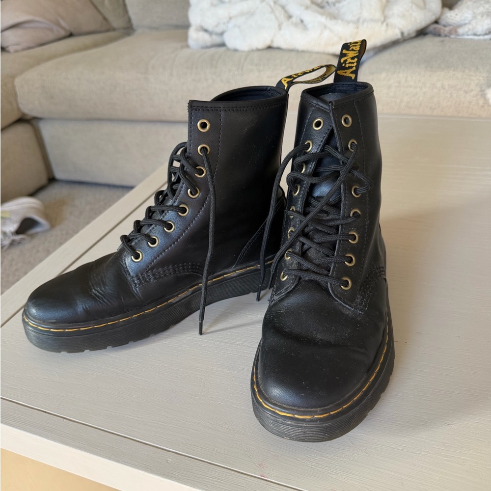 Dr Martens Black Zavala Combat Boots Men’s Size 8/Women’s Size 10